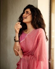 Beautiful TV Actress Karishma Tanna in a Pink Saree with Sleeveless Blouse Pictures 02