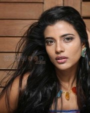 Beautiful Tamil Actress Aishwarya Rajesh Photos