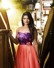 Beautiful Tamil Actress Aishwarya Rajesh Photos