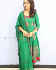Beautiful Tamil Actress Sri Divya Photos