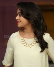 Beautiful Tamil Actress Sri Divya Pictures
