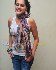 Taapsee Pannu 6 Beautiful Tapsee At Bigfm Photos
