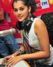 Taapsee Pannu 57 Beautiful Tapsee At Bigfm Photos