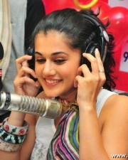 Taapsee Pannu 54 Beautiful Tapsee At Bigfm Photos