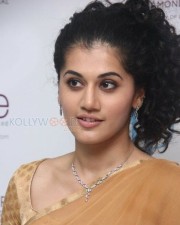 Taapsee Pannu 37 Beautiful Tapsee Pannu Stills
