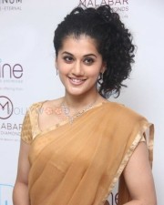 Taapsee Pannu 22 Beautiful Tapsee Pannu Stills