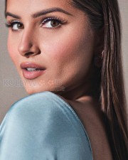 Beautiful Tara Sutaria in a Royal Blue Saree Photos 02