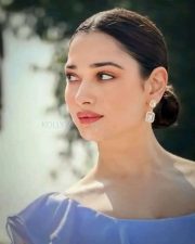 Beautifully Sexy Tamanna Bhatia Pictures 02