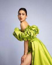 Bewitching Beauty Sara Ali Khan in a Lime Green Full Length Gown Photos 04