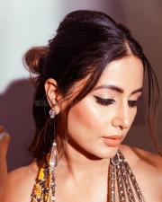 Bold Hina Khan in a Glittery Dress Photoshoot Pictures 07