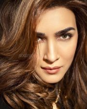 Bollywood Actress Kirti Sanon at IIFA Press Conference 2024 Pictures 04 Bollywood Actress Kirti Sanon at IIFA Press Conference 2024 Pictures 04