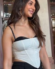 Bollywood Actress Rakul Preet Singh in a Black and White Corset Crop Top with Black Pants Photos 03 Bollywood Actress Rakul Preet Singh in a Black and White Corset Crop Top with Black Pants Photos 03