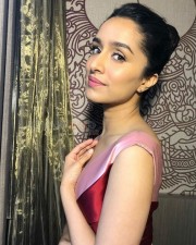 Bollywood Actress Shraddha Kapoor Beautiful Pictures