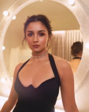 Bollywood Actress in a Black Vintage Herv L ger Halter Neck Gown Photos 01