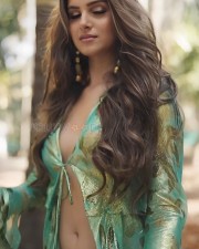 Bollywood Babe Tara Sutaria Sexy Hot Bikini Photoshoot Stills 06