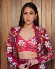 Bollywood Diva Sara Ali Khan Sexy Glam Pictures 33