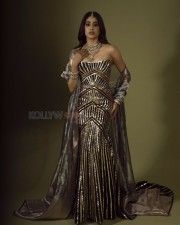 Bollywood star Janhvi Kapoor Beautiful Pictures 09
