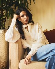 Boss Lady Samantha Ruth Prabhu in a Luxurious White Silk Blouse with a Pussy Bow Tie and High Waisted Flared Jeans Photos 03 Boss Lady Samantha Ruth Prabhu in a Luxurious White Silk Blouse with a Pussy Bow Tie and High Waisted Flared Jeans Photos 03