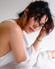 Breathtaking Actress Janhvi Kapoor in a White Backless Cape Gown Photos 04
