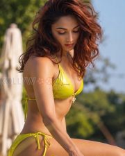 Breathtaking Actress Kiara Advani in a Yellow Triangle Bikini Photos 04
