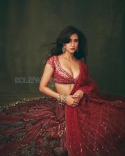 Breathtaking Disha Patani Cleavage in a Red Embroidered Bridal Lehenga Photos 07 Breathtaking Disha Patani Cleavage in a Red Embroidered Bridal Lehenga Photos 07