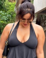 Candid Neha Sharma Busty Figure in a Navy Blue Halterneck Casual Dress Photos 01