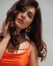 Captivating Raashi Khanna in an Orange Bodycon Dress Photos 02