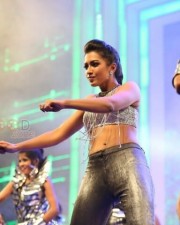 Catherine Tresa 886 Catherine Tresa At Filmfare Awards Photos