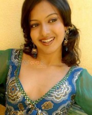 Catherine Tresa 805 Catherine Tresa Hot Sexy Cleavage Photos