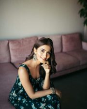 Charismatic Pooja Hegde Photoshoot Pictures 06