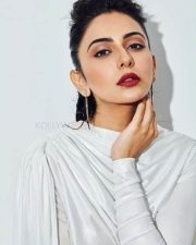 Chic Rakul Preet Singh Pictures 01