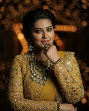 Christopher Movie Actress Sneha Photoshoot Stills 02