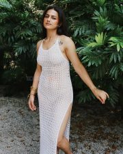 Classic Actress Shraddha Srinath in a beige embellished saree Photos 02