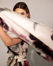 Classy Kriti Sanon in a Printed Collared Pallu Saree Photos 01