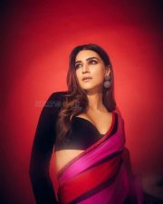 Colorful Kriti Sanon in a Vibrant Manish Malhotra Saree Photos 05 Colorful Kriti Sanon in a Vibrant Manish Malhotra Saree Photos 05