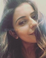 Cute Actress Rakul Preet Singh Photos
