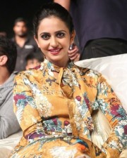 Cute And Sexy Actress Rakul Preet Singh Photos