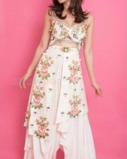 Cute Nushrratt Bharuccha Photoshoot Stills 04 Cute Nushrratt Bharuccha Photoshoot Stills 04