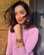Cute Shraddha Kapoor in a Pink Ribbed Top paired with Matching Pants Pictures 09