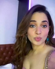 Cute Tamannaah Bhatia Face Close up Pictures 02