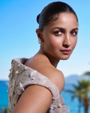 Dazzling Alia Bhatt in an Off Shoulder Half Cream Floral Gown at Cannes 2025 Photos 01