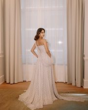 Dazzling Janhvi Kapoor in a Miu Miu One Shoulder Ivory Gown Pictures 08