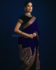 Dazzling Janhvi Kapoor in a Royal Blue Pashmina Saree with a Black Velvet Blouse Photos 02