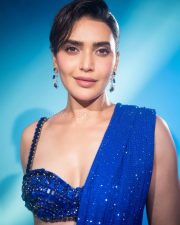 Dazzling Karishma Tanna in a Royal Blue Sequin Shimmery Saree with a Sleeveless Blouse Photos 08