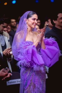 Deepika Padukone Purple Gown Pictures 03