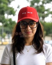 Delightful Actress Shraddha Kapoor in a White Crew Neck T Shirt Red Dog Mom Baseball Cap Black Glasses Photos 02 Delightful Actress Shraddha Kapoor in a White Crew Neck T Shirt Red Dog Mom Baseball Cap Black Glasses Photos 02