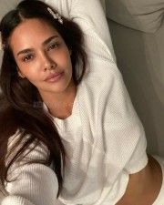 Esha Gupta 17 Desi Magic Actress Esha Gupta Sexy Pictures