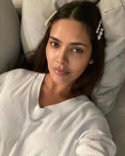 Esha Gupta 16 Desi Magic Actress Esha Gupta Sexy Pictures