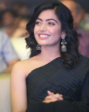 Devadas Heroine Rashmika Mandanna Photos