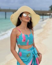 Dream Girl Rakul Preet Singh in a Turquoise Blue Crop Top with Wrap Style Skirt with High Slit Photos 01